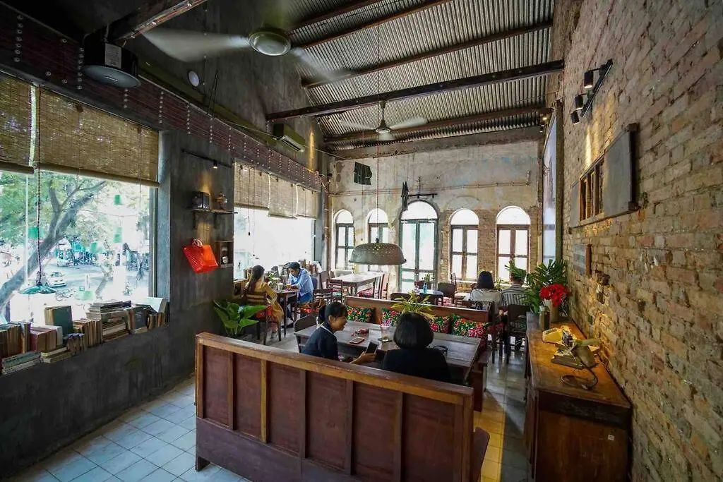 Saigonese Lifestyle - Near Ben Thanh Market Ho Chi Minh City